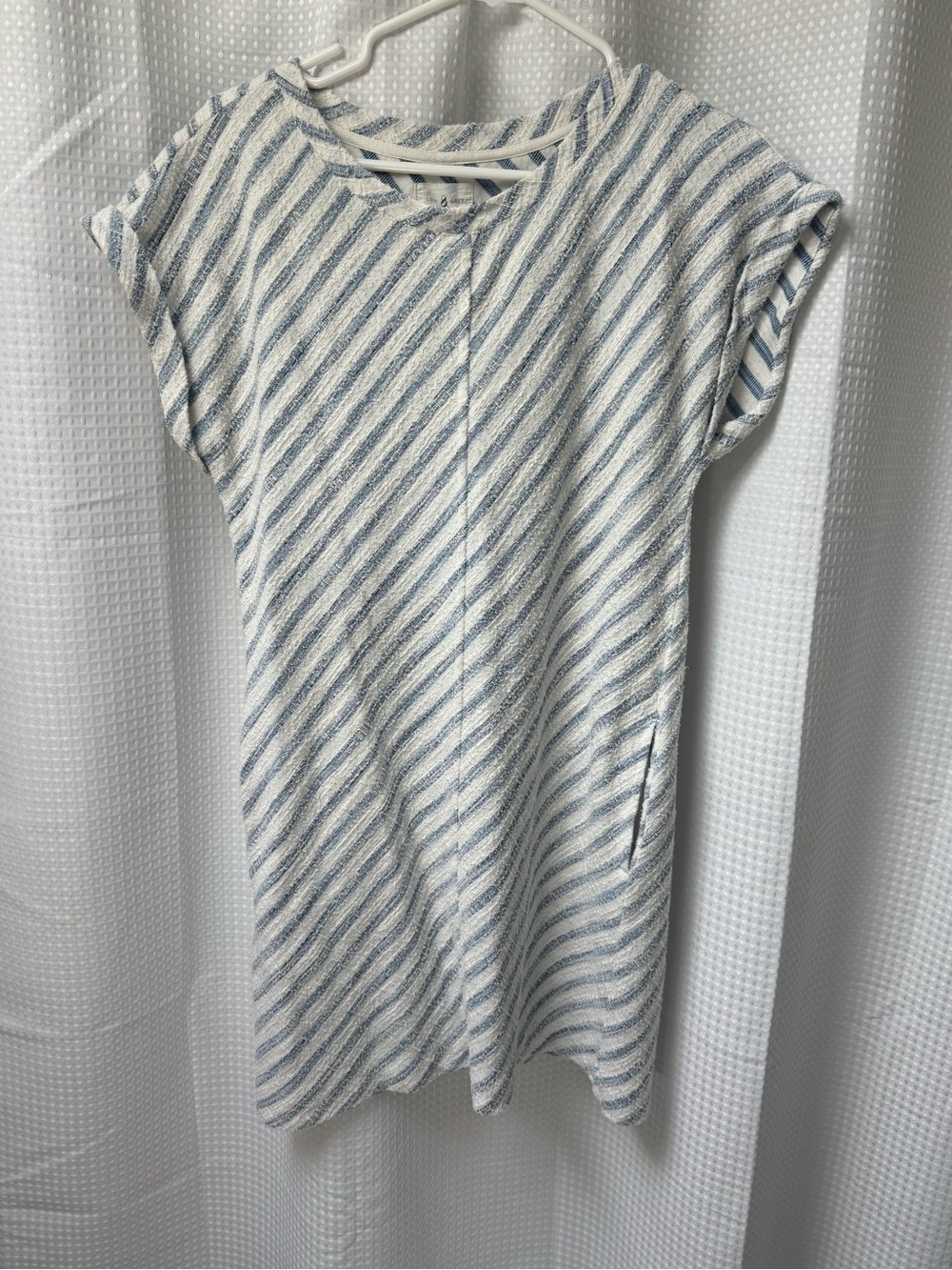 Lou & Gray Casual Blue & White Striped Short‎ Sleeve Dress, Pockets. Women’s XS